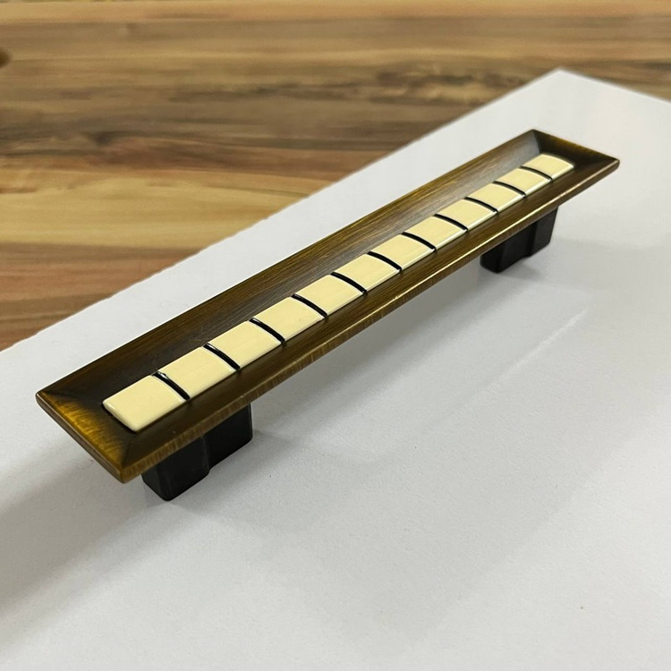 دستگیره سرامیکی برند MHH کد 110- سایز 128میلی متر