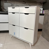 جاکفشی داشبوردی سفید